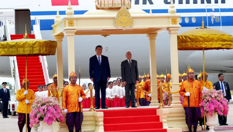 CambodiaChina_101840