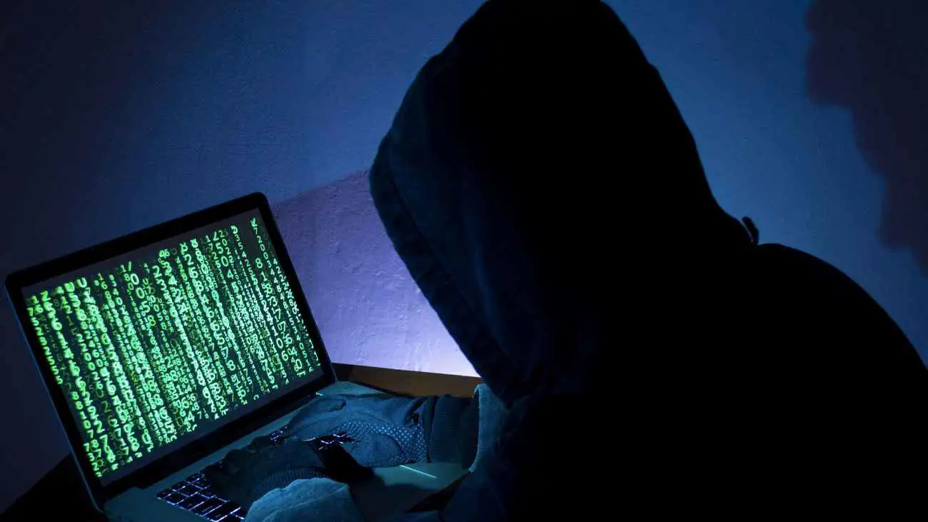 بسبب هجمات إلكترونية.. الشرطة الصينية تدرج عملاء أمريكيين على قائمة المطلوبين