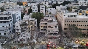مرحلة جديدة من الهجمات الإيرانية.. العمق الإسرائيلي تحت مرمى النيران