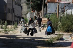 مشاهد النكبة تعود للذاكرة.. هدم منازل الفلسطينيين في مخيمات الضفة الغربية