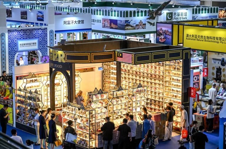 XINHUA PHOTOS OF THE DAY