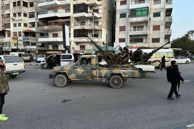 34يب-1741354544