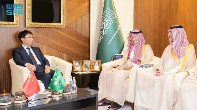 افتتاح المكتب الإقليمي لصحيفة الصين الشعبية في الرياض