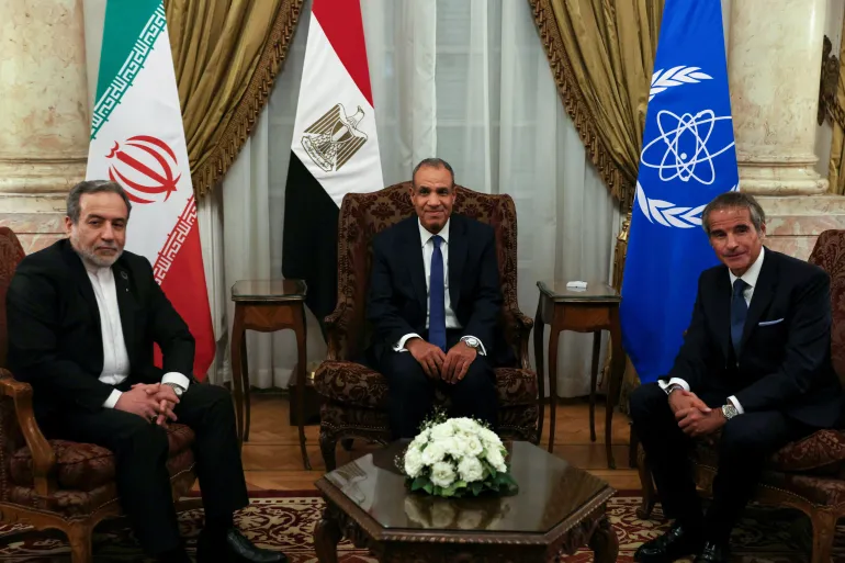اتفاق القاهرة حول الملف لنووي يعكس انعدام الثقة بين طهران ووكالة الطاقة الذرية
