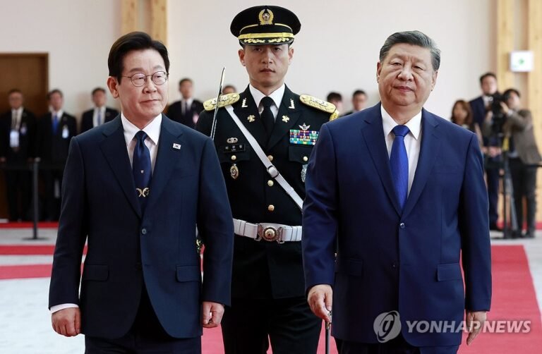 محادثات بين الرئيسين الصيني والكوري الجنوبي على هامش منتدى أبيك