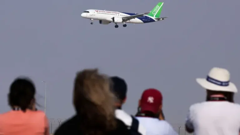 معرض دبي للطيران