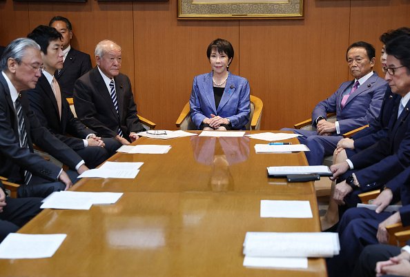 الخطاب المؤيد للأسلحة النووية يكشف عن الطموحات الخطيرة لإدارة تاكايتشي