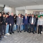 السفير الصيني يزور مدرسة العاملية ويؤكد دعم بكين للتعليم في لبنان