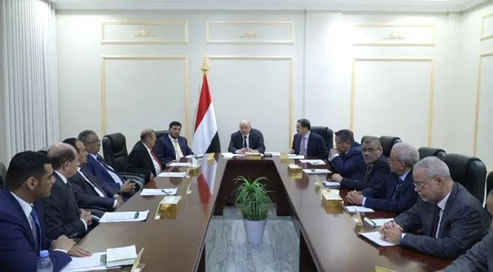 اليمن.. مجلس الدفاع الوطني يصف تصعيد الانتقالي بـتمرد على مؤسسات الدولة