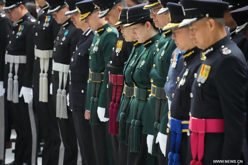 ممراسم تأبين لضحايا حريق مبنى سكني في منطقة هونغ كونغ