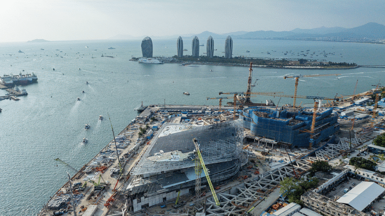 ميناء هاينان للتجارة الحرة