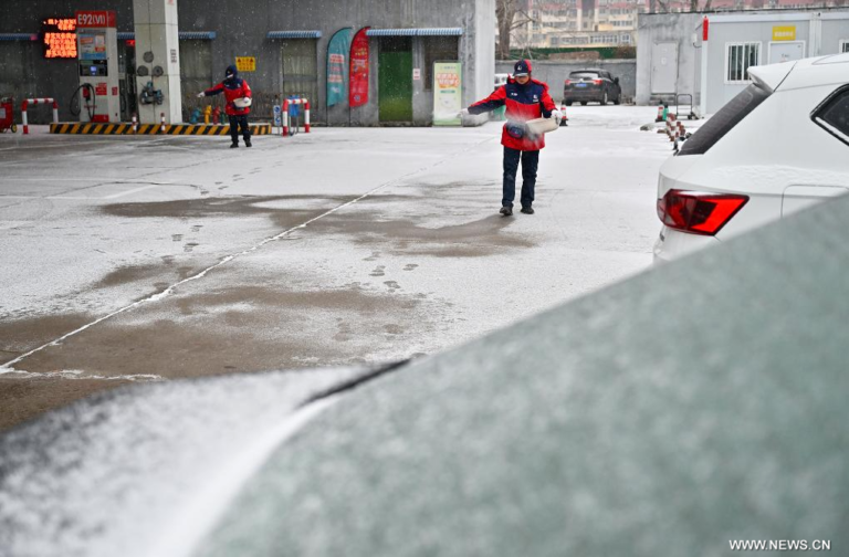 مع اجتياح البرد القارس والثلوج.. الصين تعزز الاستجابة للطوارئ في مناطق مختلفة