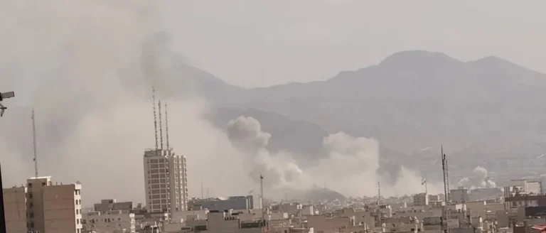 6b23c6788b3ab7853776cd4d6dfe9b87a2ea659d-1280x960