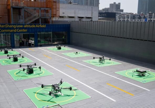 شنتشن الصينية تشهد تشغيل أكثر من 300 مسار لوجستي للارتفاعات المنخفضة