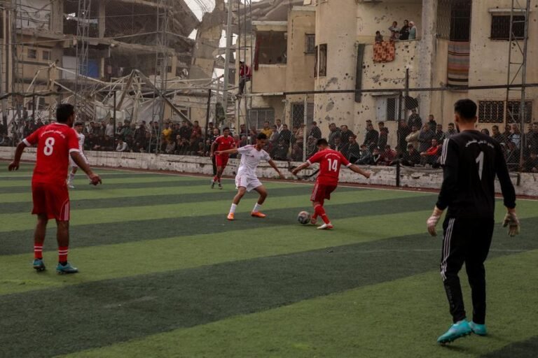 غزة.. دوري الحارات يعيد نبض الحياة إلى شوارع المدينة في رمضان