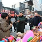 قبيل عيد الربيع.. شي يزور أهالي بكين ويقدم التهاني إلى جميع أبناء الشعب الصيني