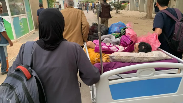 مرضى السرطان في غزة يعانون من غياب العلاج وصعوبة السفر