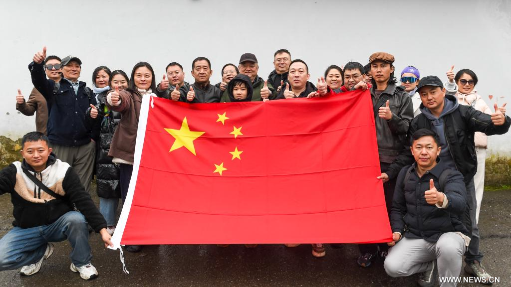 إلى أذربيجان.. إجلاء 18 مواطنا صينيا من إيران