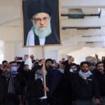 اغتيال خامنئي.. هل يدفع الإيرانيين إلى الاصطفاف في مواجهة أمريكا؟