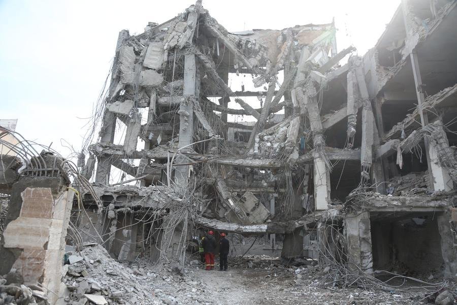 دعوات عربية ودولية لوقف العمليات العسكرية في المنطقة واللجوء إلى الحوار