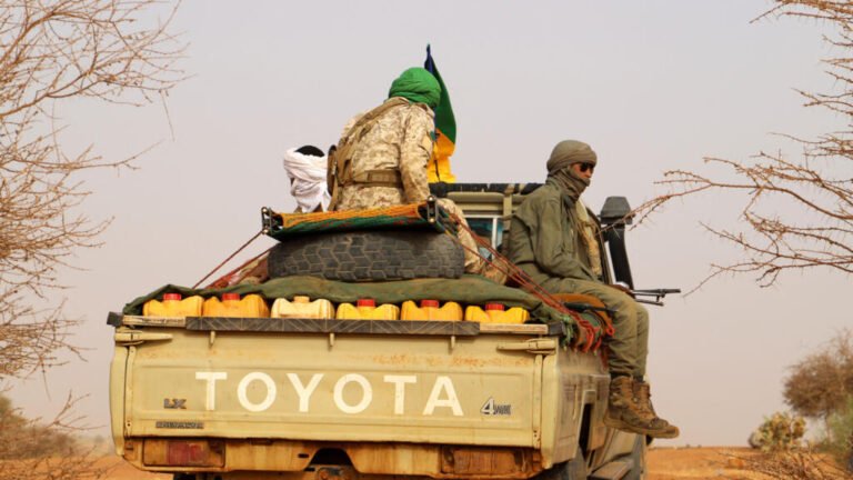 مالي: من هي الحركة الوطنية لتحرير "أزواد" الطارقية وما هي مطالبها؟