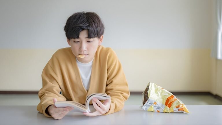 اليابان: هل يدفع الطلاب ثمن العمل بدوام جزئي من وقت دراستهم؟