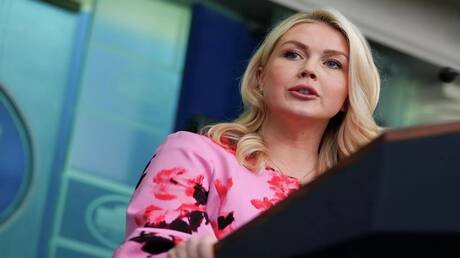 كارولين ليفيت: أنجبت طفليّ تزامنا مع محاولتي اغتيال ترامب.. يا لها من صدفة جنونية