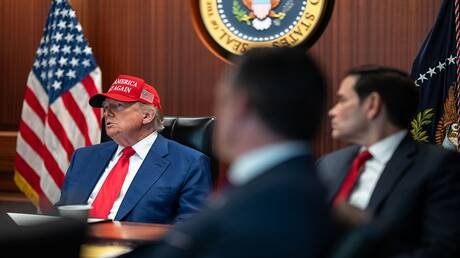 رويترز: ضغوط هائلة على ترامب لإنهاء الحرب مع إيران ومقترح لإعلان النصر من جانب واحد