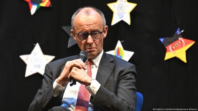 ميرتس: إيران "تذل" أمريكا والأخيرة بلا استراتيجية خروج من الحرب