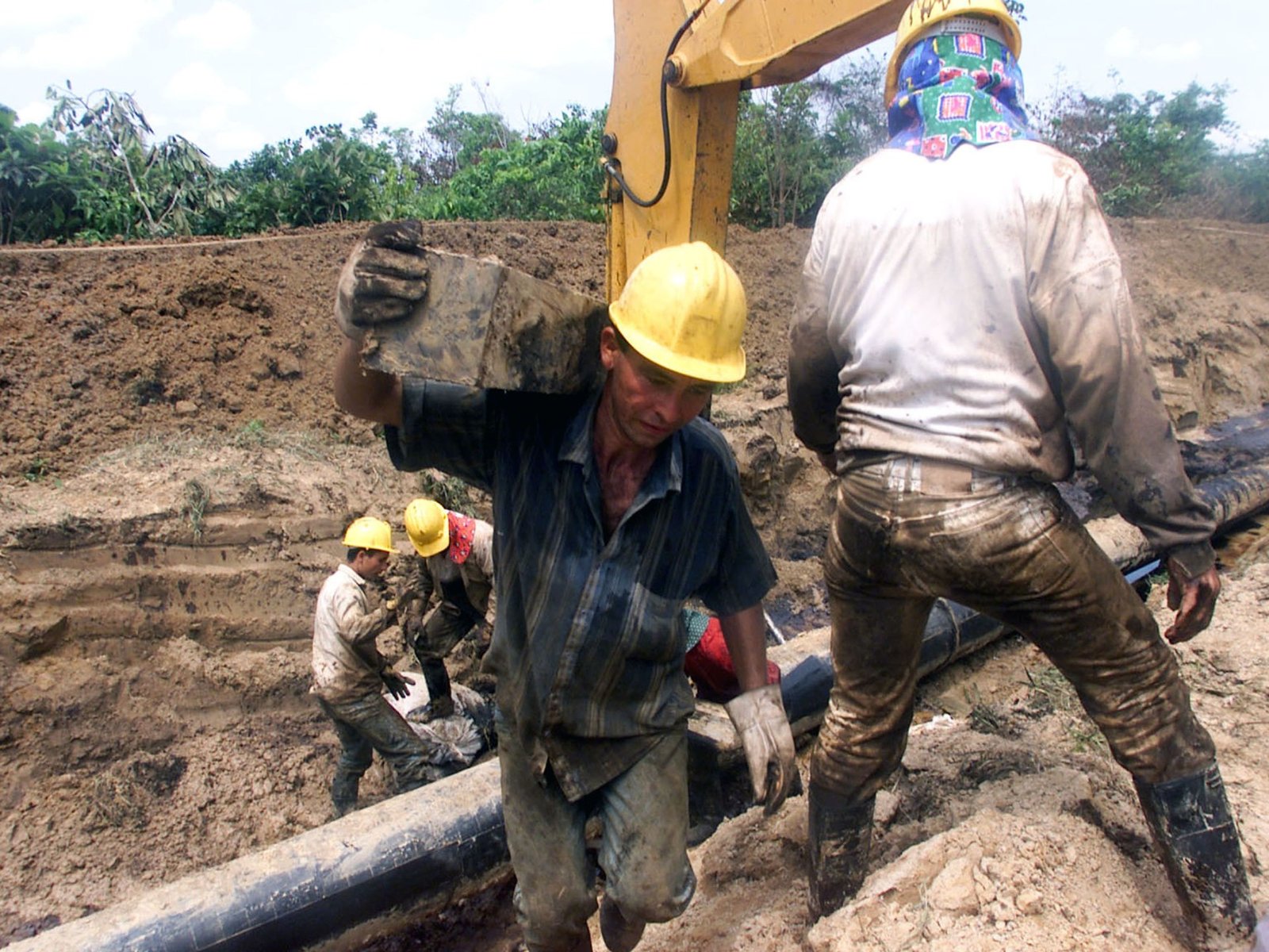 كولومبيا تستضيف مؤتمر التخلي عن النفط وسط أزمة عالمية