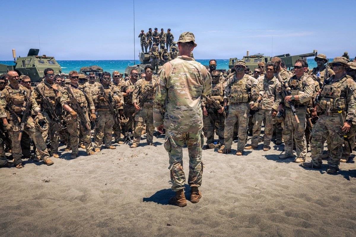 Hard and psychological power shown in South China Sea exercise