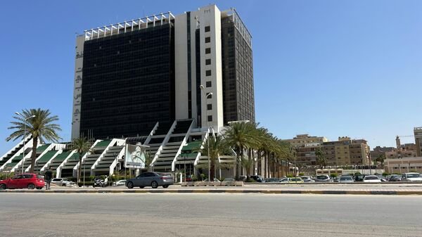 الحكومة الليبية تدين الهجمات الإيرانية على الإمارات وعمان