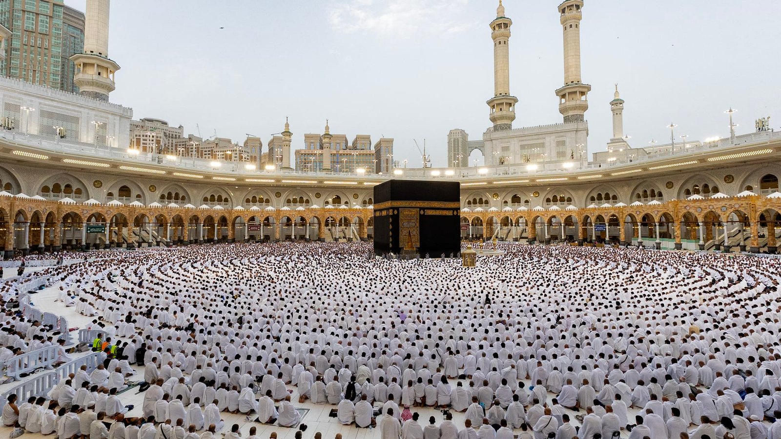 السعودية.. الداخلية تحدد عقوبات "رادعة" بحق مخالفي أنظمة وتعليمات الحج.. ما هي؟