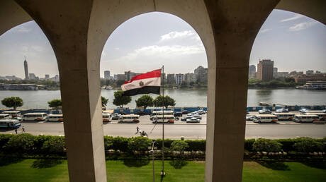 "أمن الخليج خط أحمر واقتصاد العالم على المحك".. مصر تحذر من تداعيات التصعيد الإيراني