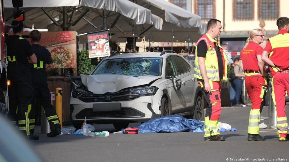 ألمانيا - مقتل شخصين وإصابة آخرين بجروح في حادث دهس