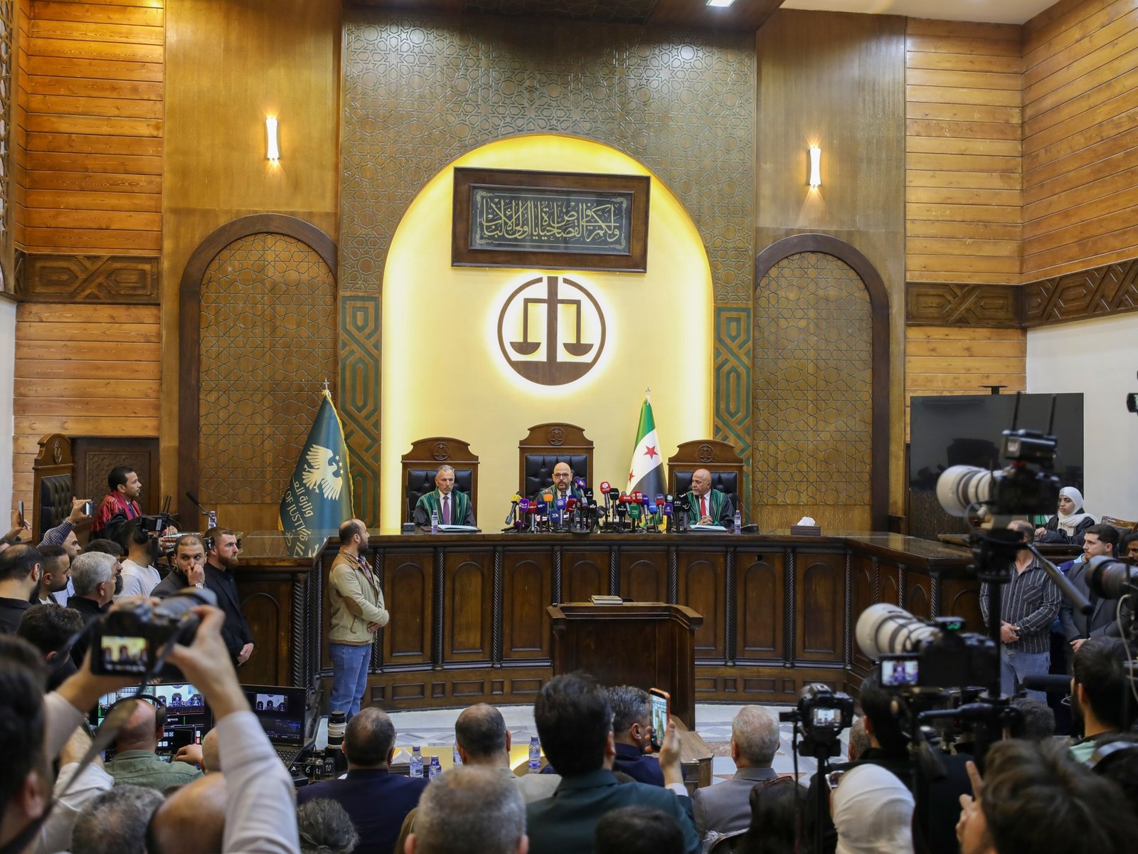 تورط بهجوم الغوطة الكيميائي.. دمشق تعتقل خردل ديوب القيادي في لجنة الاغتيالات