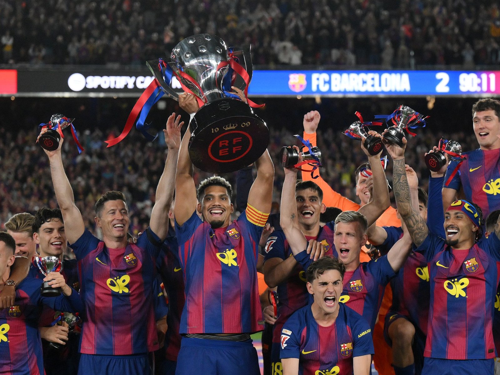 مباشر: برشلونة ضد ريال مدريد في كلاسيكو الدوري الإسباني.. لحظة بلحظة