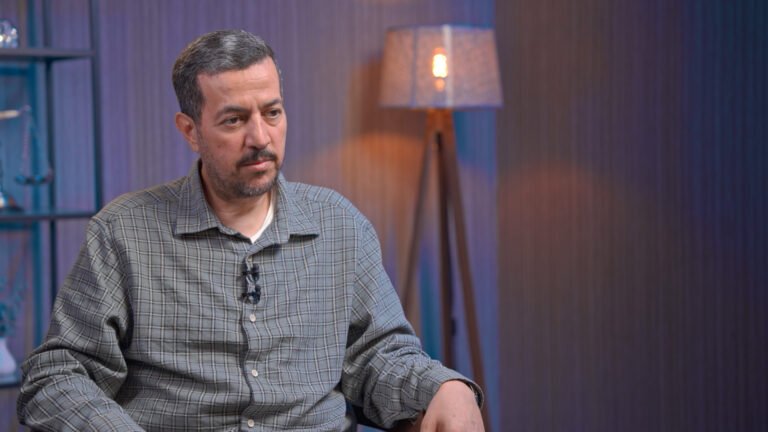 عميد أسرى حماس يتحدث عن لقائه الأول مع يحي عياش ومحمد الضيف