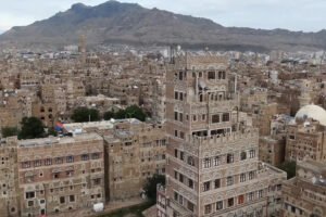 قمريات صنعاء.. طراز معماري أصيل يقاوم الاندثار