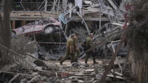 رئيس السلطة القضائية الإيرانية: طهران ستضرب المسمار الأخير في نعش أمريكا بغرب آسيا