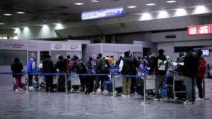 هل تعالج العودة الطوعية أزمة الهجرة غير النظامية في تونس؟