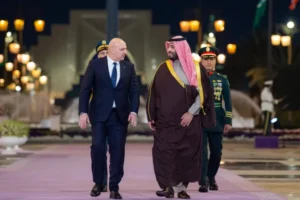 لبنان يشكر السعودية على مساعيها لخفض التصعيد