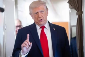 ترمب إيران ما زال لديها نحو 22% من صواريخها