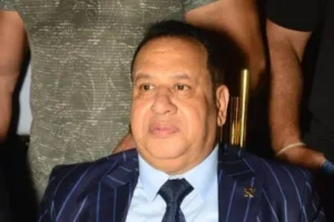 انهيار «إمبراطورية» صبري نخنوخ يهيمن على حديث المصريين