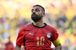 الاتحاد المصري: «فيفا» طالبنا بإزالة «النجوم السبعة» من قميص «الفراعنة»… سنلبي الطلب