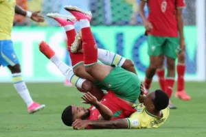 المغرب يفرض التعادل على البرازيل ويتصدر المجموعة الثالثة (صور)