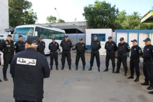 الجزائر تعلن الحرب على عصابات الشوارع لتعزيز الأمن