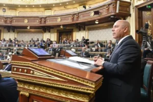 ديون مصر… وفاء بالالتزامات يحبطه الاقتراض المتجدد