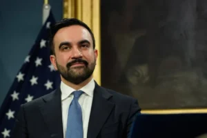 ممداني يقود موجة تطيح بمرشحين ديمقراطيين في انتخابات نيويورك التمهيدية