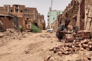 العودة العكسية.. من خيام النزوح إلى معركة إعمار الديار